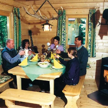 Holzhaus Hirschalm * Unterweissenbach